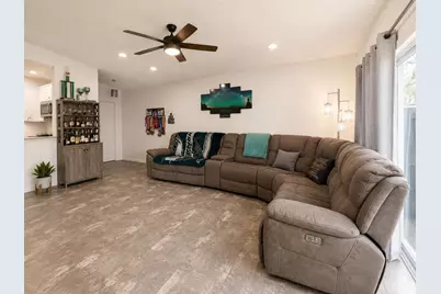7063 Middlebury Drive, Boynton Beach, FL 33436 - Photo 8