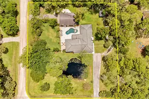 8352 N 154th Ct Road N, Palm Beach Gardens, FL 33418 - Photo 4