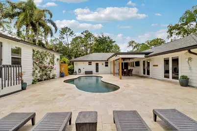 8352 N 154th Ct Road N, Palm Beach Gardens, FL 33418 - Photo 6