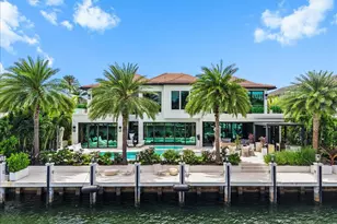 70 Isla Bahia Dr, Fort Lauderdale, FL 33316 - Photo 1