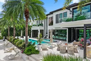 70 Isla Bahia Dr, Fort Lauderdale, FL 33316 - Photo 2