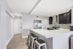 95 N Birch Rd, Fort Lauderdale, FL 33304 - Photo 14