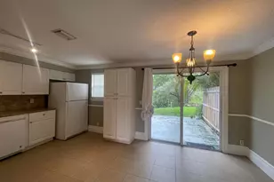 200 Old English Dr, Jupiter, FL 33458 - Photo 4