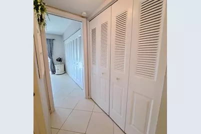 53 Northampton C, West Palm Beach, FL 33417 - Photo 12