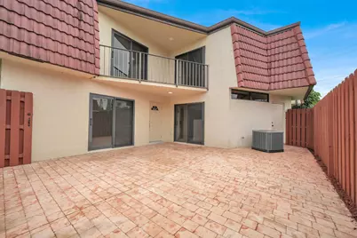 3878 Victoria Drive, West Palm Beach, FL 33406 - Photo 4