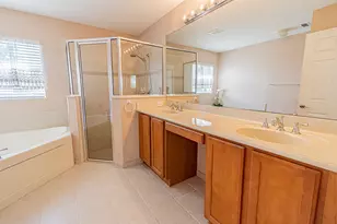 11500 SW Glengarry Ct, Port Saint Lucie, FL 34987 - Photo 10