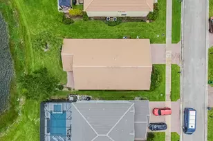 11500 SW Glengarry Ct, Port Saint Lucie, FL 34987 - Photo 22