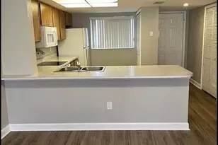 1605 Palm Beach Trace Dr, Royal Palm Beach, FL 33411 - Photo 2