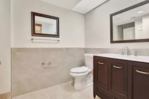 1000 SW 125th Ave, Pembroke Pines, FL 33027 - Photo 8