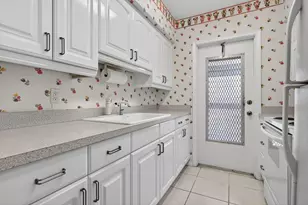 2115 NE 42nd Ct, Lighthouse Point, FL 33064 - Photo 8