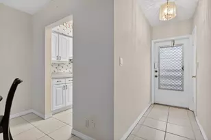 2115 NE 42nd Ct, Lighthouse Point, FL 33064 - Photo 4