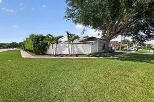 11423 Whisper Sound Dr, Boca Raton, FL 33428 - Photo 2