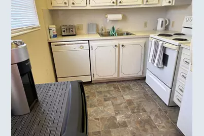 112 Preston Way #112 C, Boca Raton, FL 33434 - Photo 2