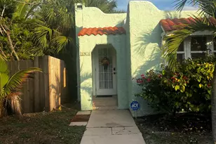 314 S L St, Lake Worth Beach, FL 33460 - Photo 1