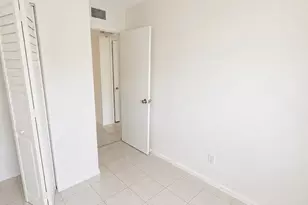 1401 NE 17th Ct, Fort Lauderdale, FL 33305 - Photo 10