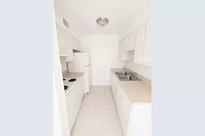 1401 NE 17th Court #208, Fort Lauderdale, FL 33305 - Photo 2