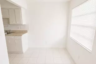 1401 NE 17th Ct, Fort Lauderdale, FL 33305 - Photo 1