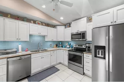 1531 Pheasant Walk #C, Fort Pierce, FL 34950 - Photo 2