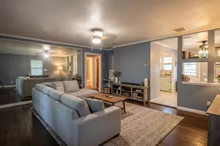 915 N E St, Lake Worth Beach, FL 33460 - Photo 10
