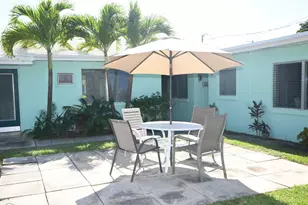 1216 Cabana Rd, Singer Island, FL 33404 - Photo 2