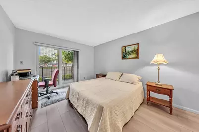 3909 N Ocean Boulevard #113, Fort Lauderdale, FL 33308 - Photo 10