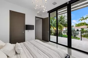 3462 NE 171 St, North Miami Beach, FL 33160 - Photo 58