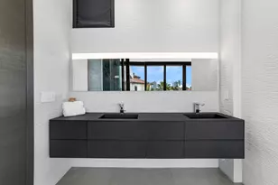 3462 NE 171 St, North Miami Beach, FL 33160 - Photo 52