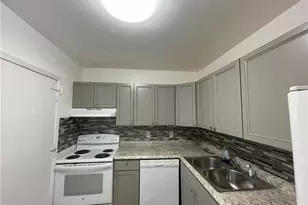 2180 NE 67th St, Fort Lauderdale, FL 33308 - Photo 4