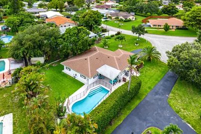 4025 NW 105th Avenue, Coral Springs, FL 33065 - Photo 18
