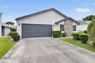 1315 NW 25th Ln, Delray Beach, FL 33445 - Photo 2
