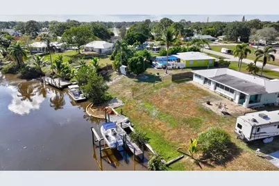 683 SE Harborview Drive, Port Saint Lucie, FL 34983 - Photo 56
