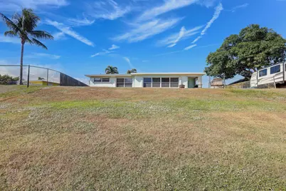 683 SE Harborview Drive, Port Saint Lucie, FL 34983 - Photo 34