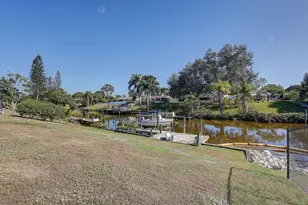 683 SE Harborview Dr, Port Saint Lucie, FL 34983 - Photo 48