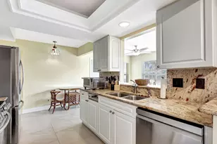 683 SE Harborview Dr, Port Saint Lucie, FL 34983 - Photo 24
