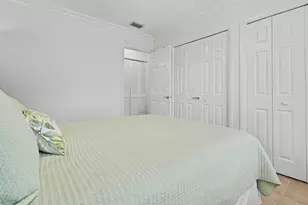 2701 NE 1st St, Pompano Beach, FL 33062 - Photo 10