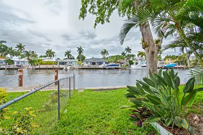 2701 NE 1st Street #201, Pompano Beach, FL 33062 - Photo 14