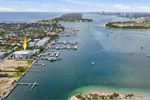220 Lake Dr, Palm Beach Shores, FL 33404 - Photo 36