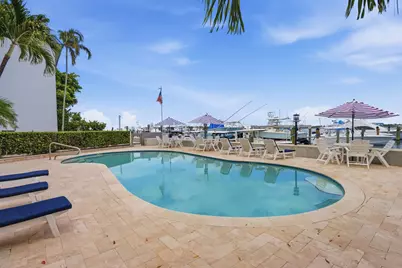 220 Lake Drive #206, Palm Beach Shores, FL 33404 - Photo 28