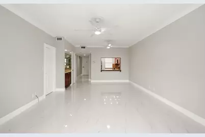 220 Lake Drive #206, Palm Beach Shores, FL 33404 - Photo 12