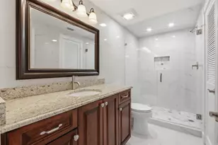 220 Lake Dr, Palm Beach Shores, FL 33404 - Photo 20