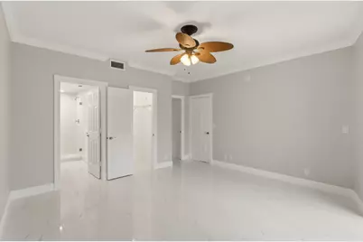 220 Lake Drive #206, Palm Beach Shores, FL 33404 - Photo 16