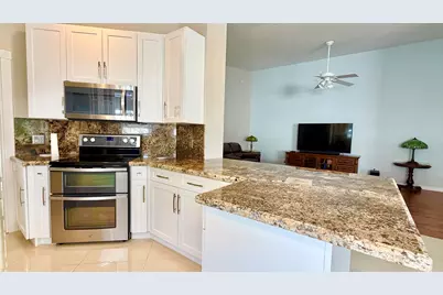 7735 Pine Island Way, West Palm Beach, FL 33411 - Photo 4