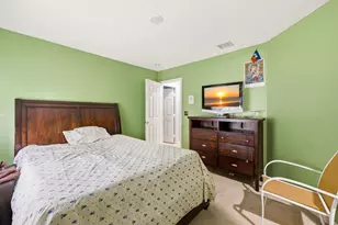 1327 Isleworth Ct, Royal Palm Beach, FL 33411 - Photo 4