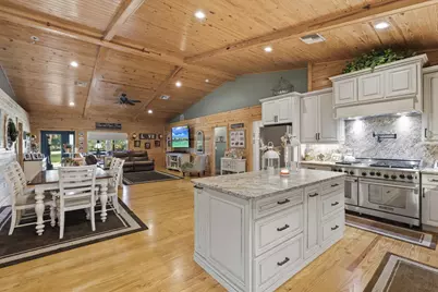 32801 N US Highway 441 N #52, Okeechobee, FL 34972 - Photo 10