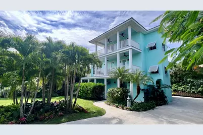 3392 NE Skyline Drive, Jensen Beach, FL 34957 - Photo 2