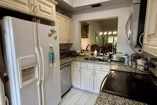 3927 Vine Tree Trail, Lake Worth, FL 33467 - Photo 8