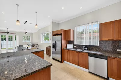 825 SW 12th Street, Fort Lauderdale, FL 33315 - Photo 10