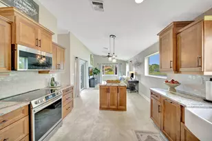 5705 NW 48th Ct, Coral Springs, FL 33067 - Photo 14