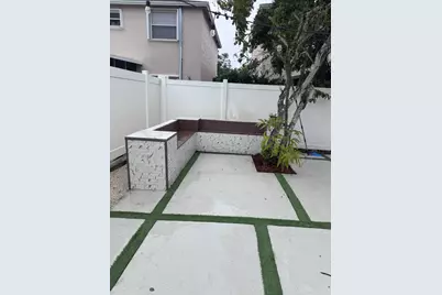 11747 NW 12th Street, Pembroke Pines, FL 33026 - Photo 14