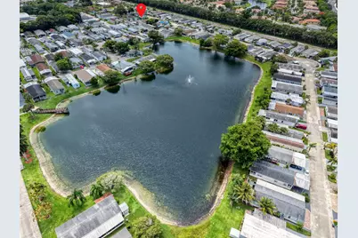 59 Plantation Blvd, Lake Worth, FL 33467 - Photo 2
